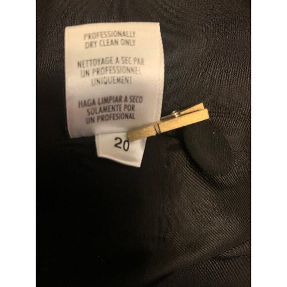 Casual Corner Vntg 90s Black Tailored Blazer & Shell w White Edging  - Size 12 - Picture 7 of 7